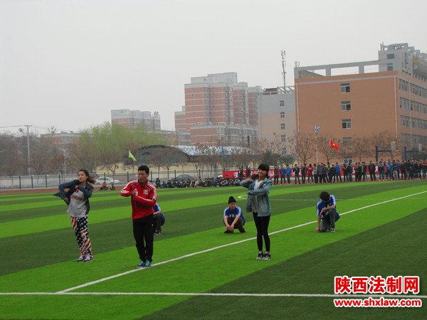2014年“渭南技师学院天翼杯”足球邀请赛拉开帷幕