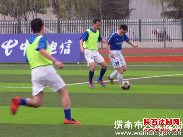 2014年“渭南技师学院天翼杯”足球邀请赛拉开帷幕