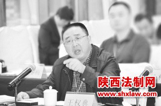 法治的根基和土壤在基层