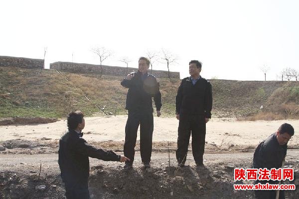 敢打硬仗展作风 覆盖黄沙焕绿颜