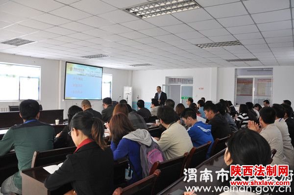 一个大学生眼中的市政府
