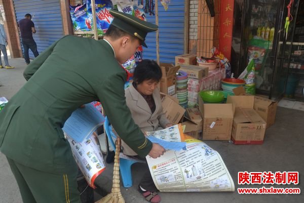 韩城消防走街串巷做宣传传递消防“正能量”