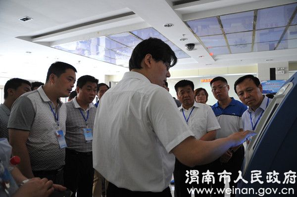 各县市区取经“邀请公民代表走进市政府”