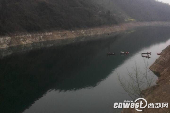 岚皋县境内发生一起交通事故 造成1人死亡5人失踪