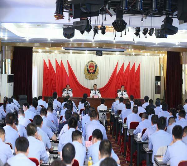省公安厅举办厅机关党员干部学习贯彻习近平总书记来陕视察重要讲话全面推进法治陕西建设集中轮训班开班式